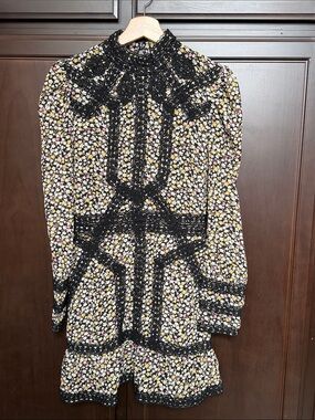 Topshop Black Floral Long-Sleeve Mini Dress with Contrast Trim lace details